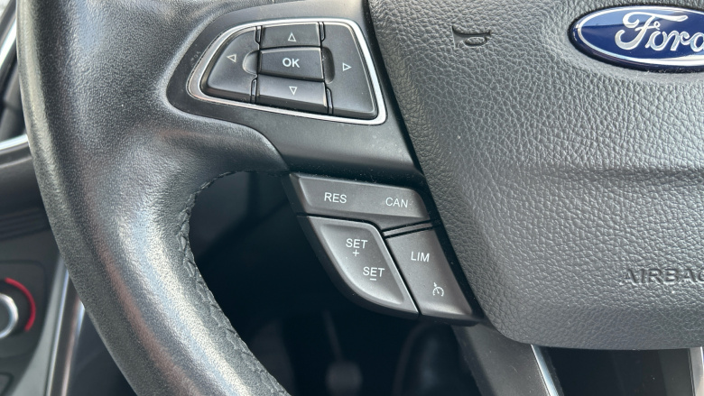 Ford C-MAX 1.5 TDCi Titanium 5dr Diesel Estate